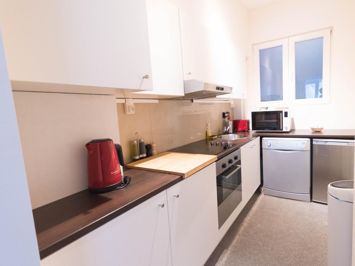 City Center Apartments Grand Place Брюксел Екстериор снимка